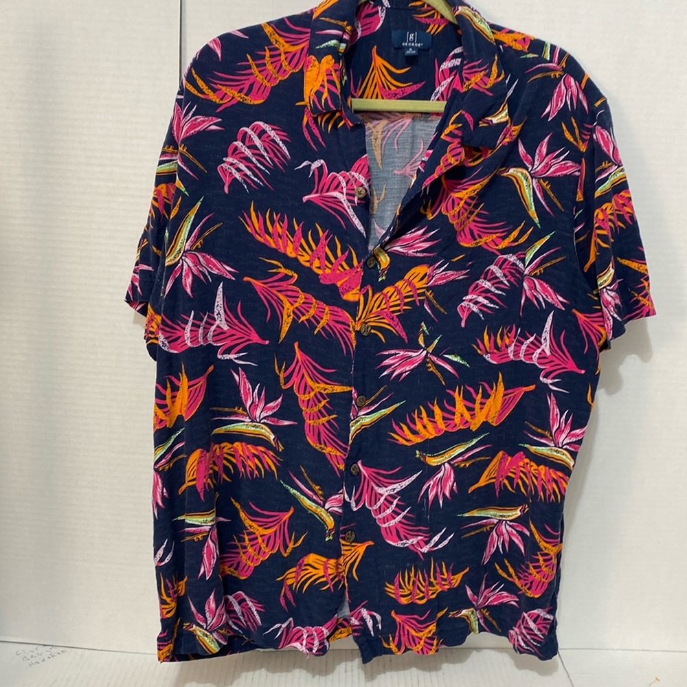 George Hawaiian Shirt size XL Floral Design